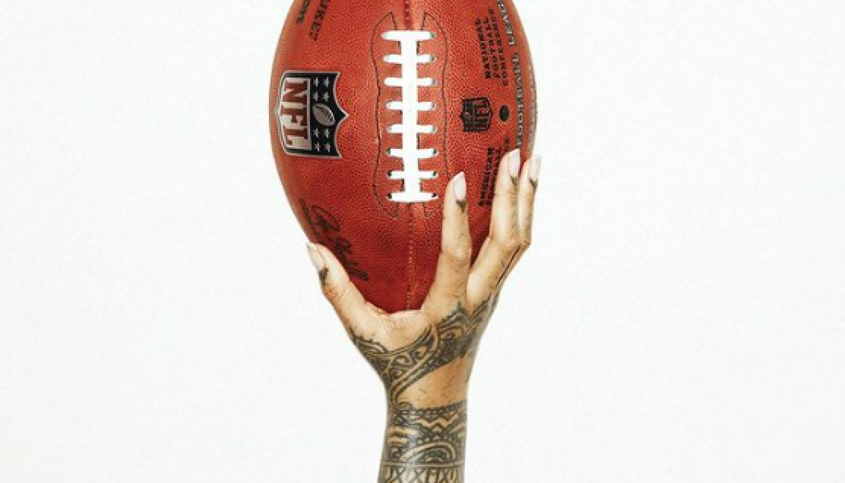 Rihanna Confirms Performing at the 2023 NFL Halftime Show