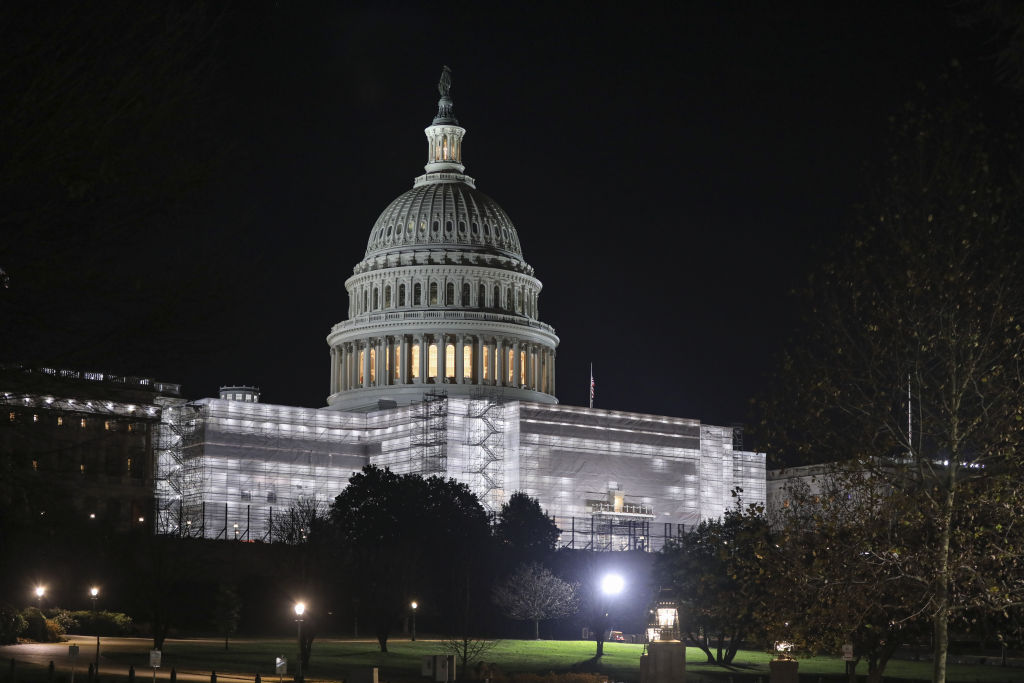 Ahead of Ukrainian President Zelenskyy's visit to US Capitol in Washington
