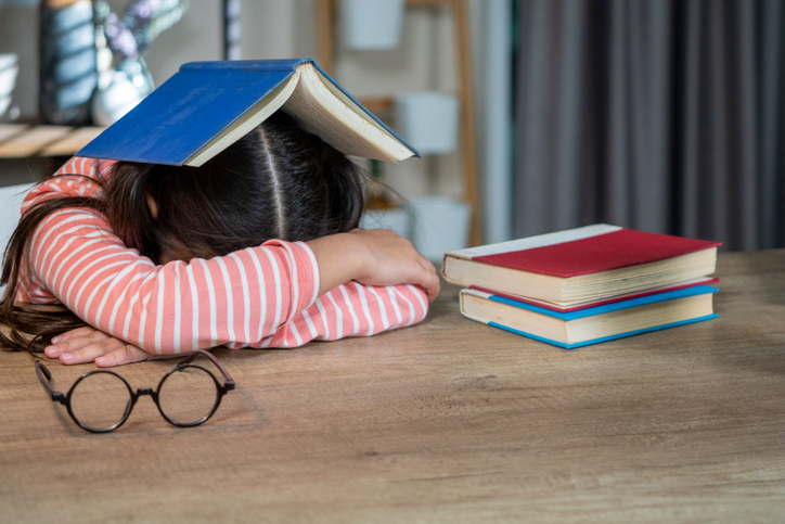 DON'T: Start Books You Have No Intention Of Finishing