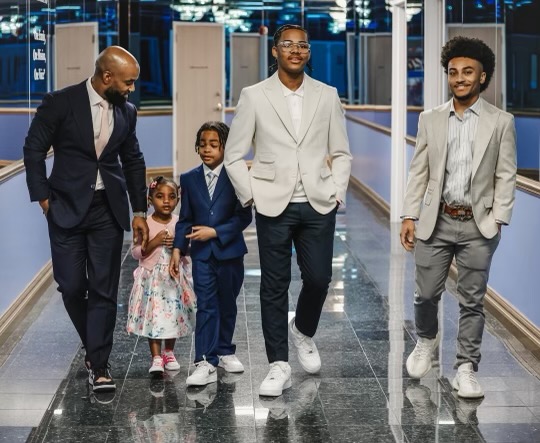 Looking sharp, fellas!