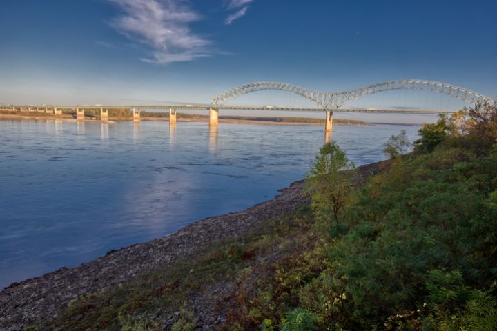 Mississippi River Bridge