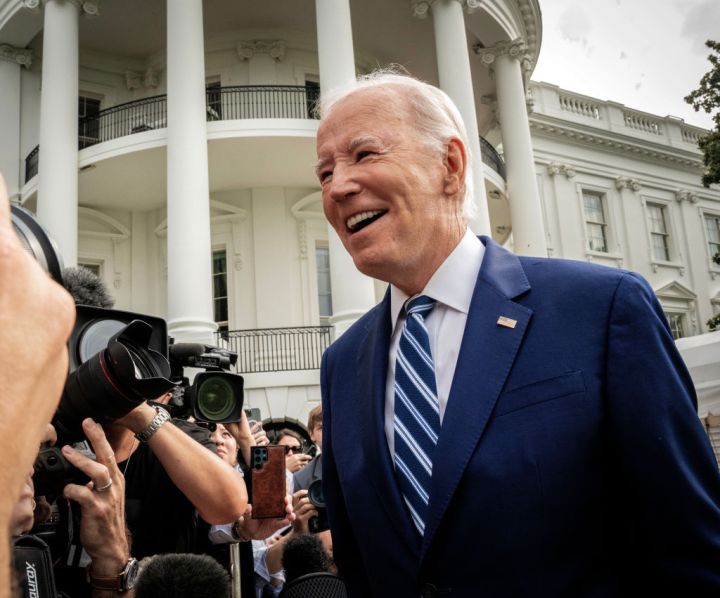 President Hits Campaign Trail-Presents “Bidenomics” to Chicago