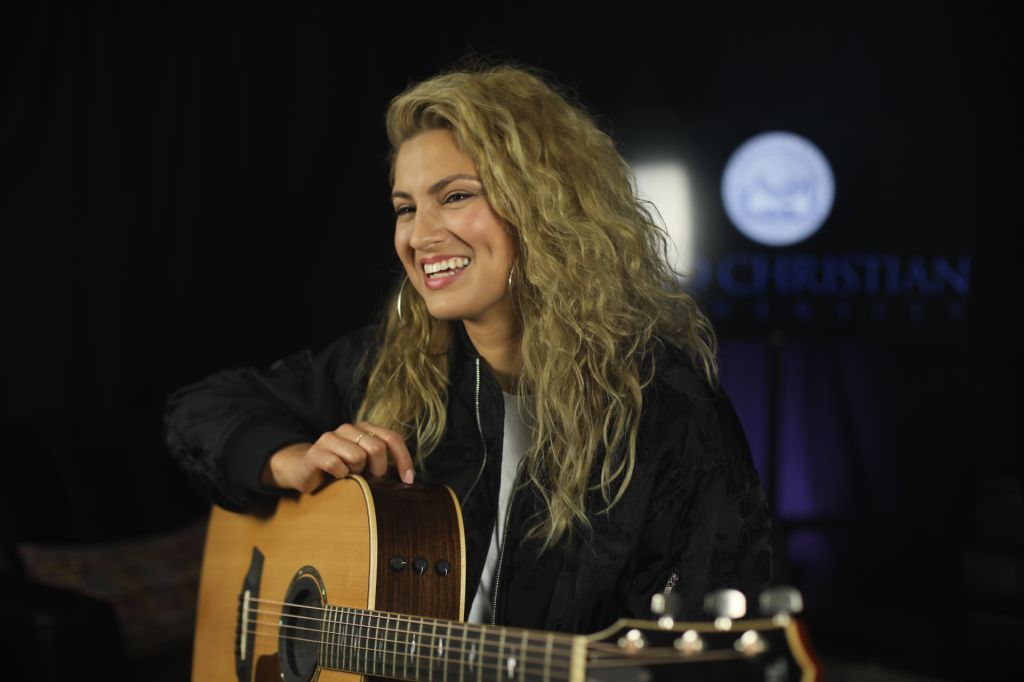 Tori Kelly