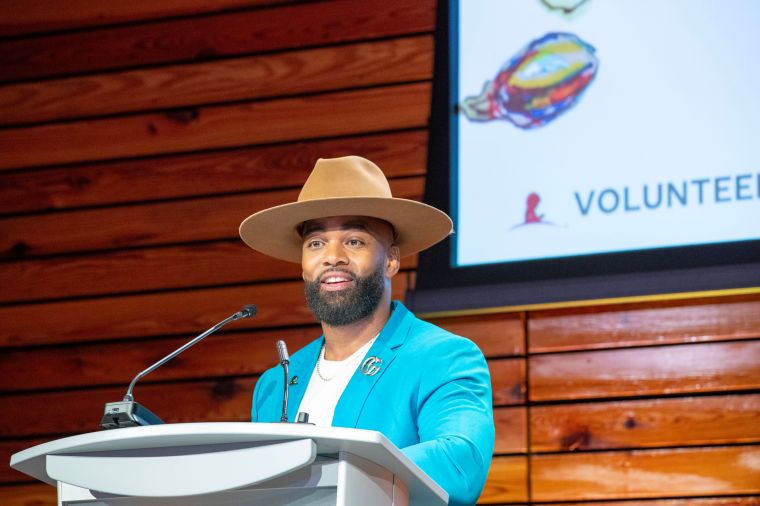 Willie Moore Jr. speaks at the St Jude Children's Research Hospital 2023 Volunteer Awards Dinner