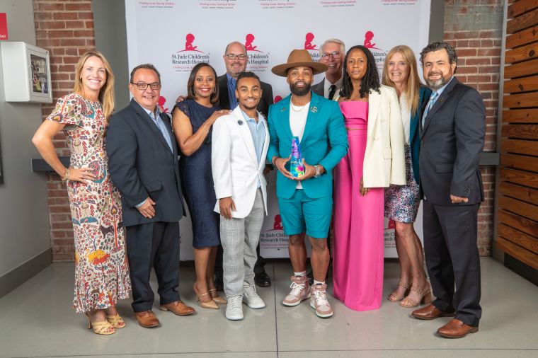 Willie Moore Jr. and the team