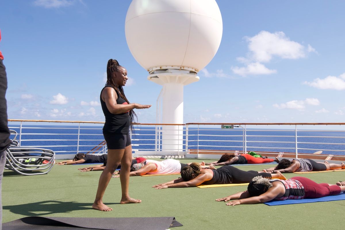 Black Slit Yoga At The Tom Joyner Fantastic Voyage