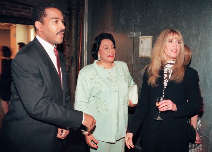 Dexter Scott King, Coretta Scott King and Jane Fonda attend Twister premiere Benefiting G-CAPP at The Fox Theater in Atlanta Georgia (1996)