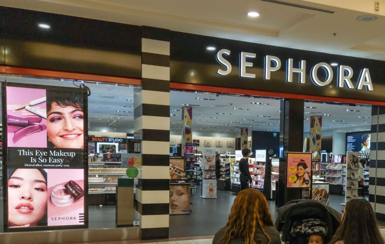 Sephora Shuns White Teens For Blackface Antics at Boston Location