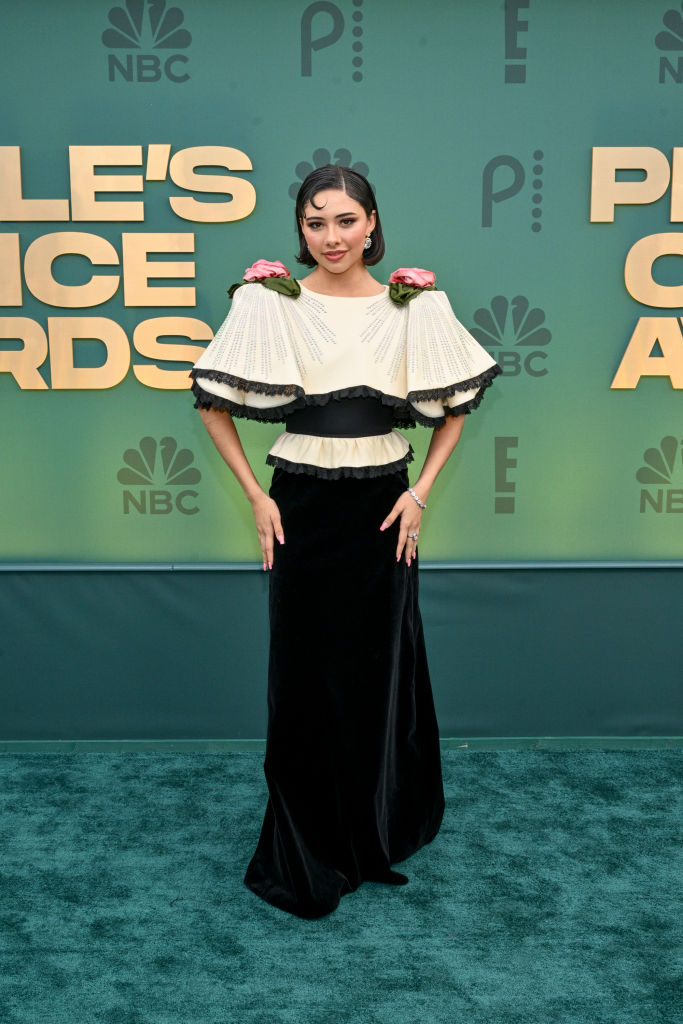 Good and Bad Celebrity Fashions from the 2024 People's Choice Awards