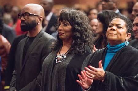 Andrae Crouch Memorial Celebration Life Of Events