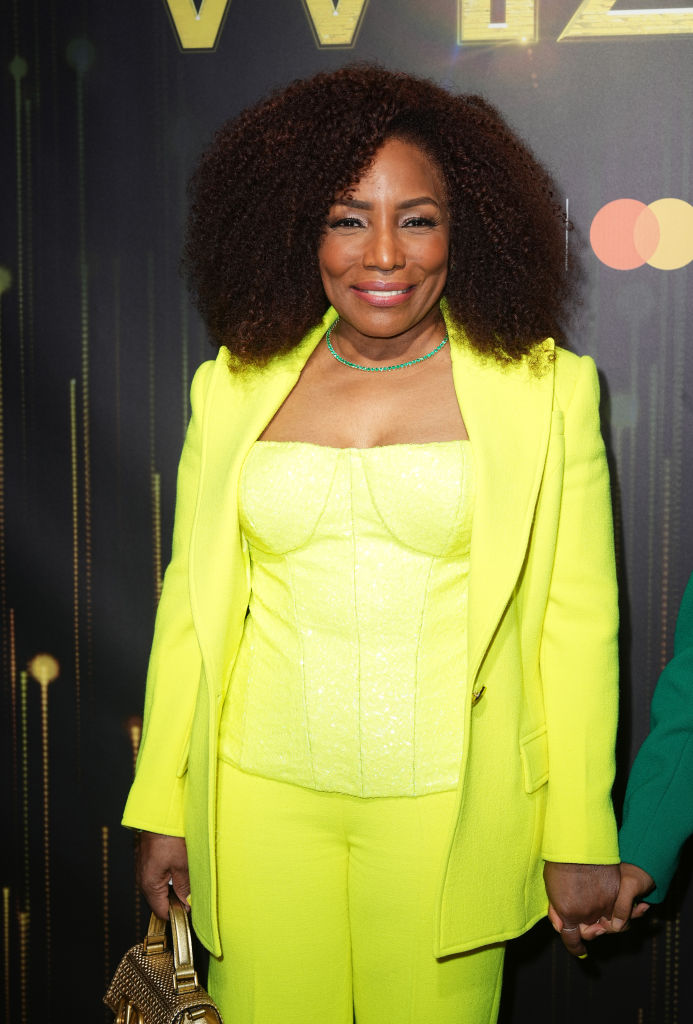 Stephanie Mills