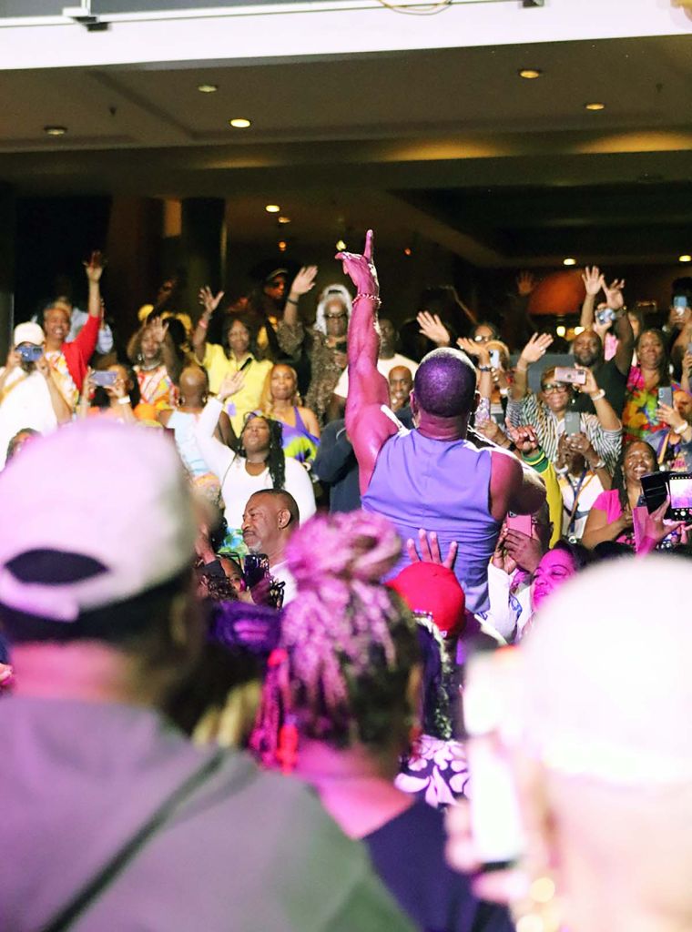 Kirk Franklin and More Hit the Stage at the Tom Joyner Fantastic Voyage