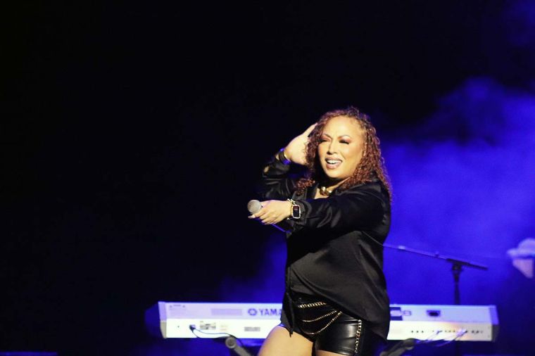 Tank Takes the Ladies on a Fantastic Voyage