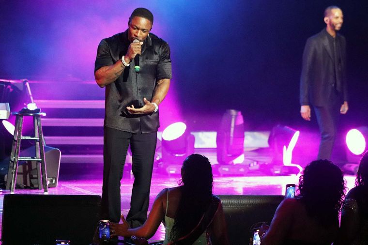 Tank Takes the Ladies on a Fantastic Voyage