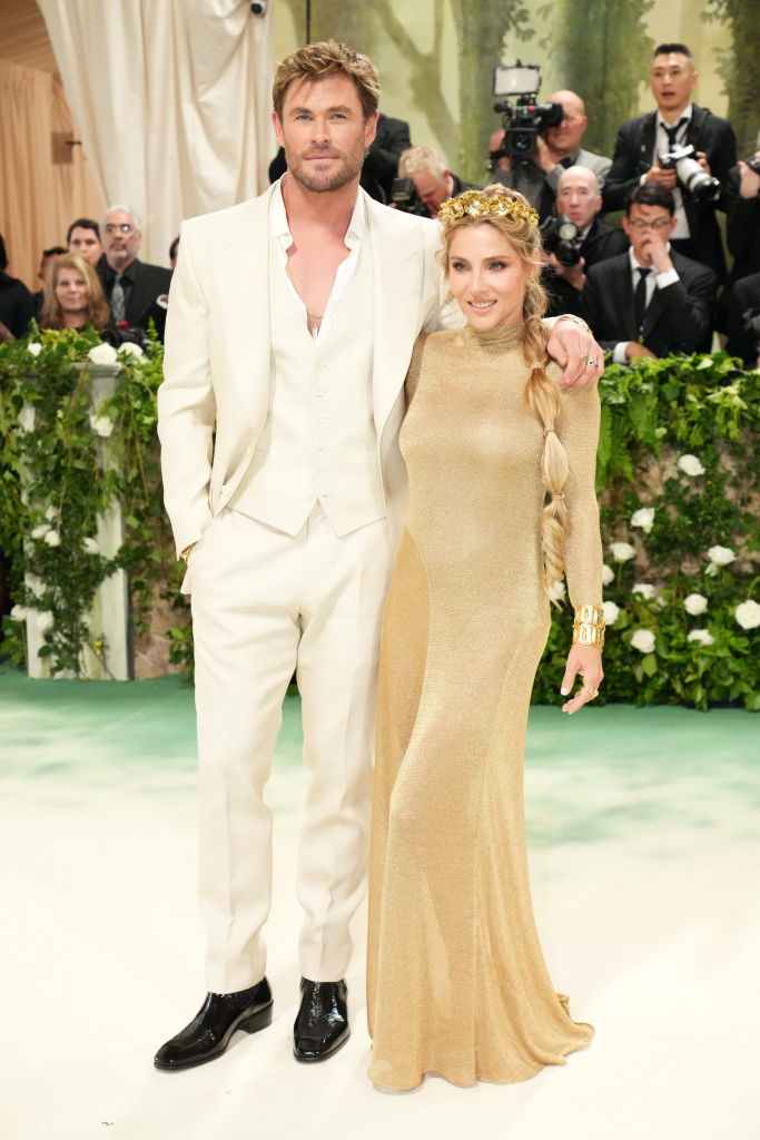 2024 Host Chris Hemsworth and Elsa Pataky