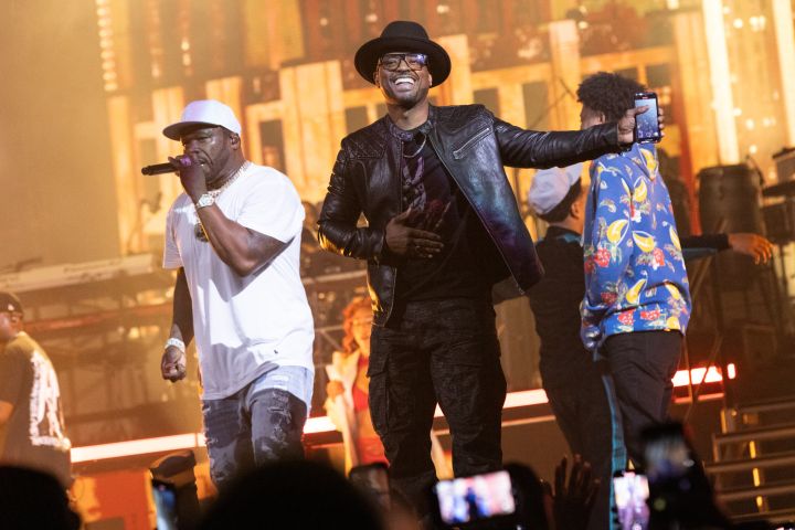 Larenz Tate joins 50 Cent onstage