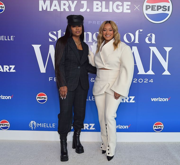 L to R: Heather Lowery and Crystal Renee Hayslett