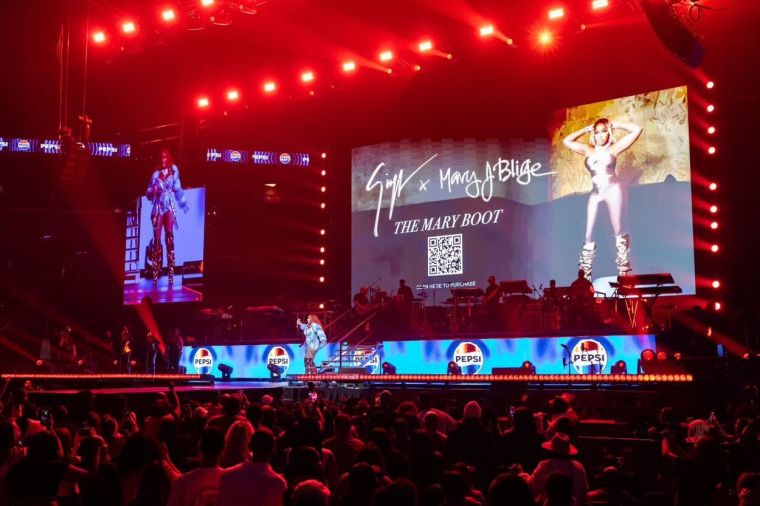 Mary J. Blige reveals her official boot collaboration with Giuseppe Zanotti