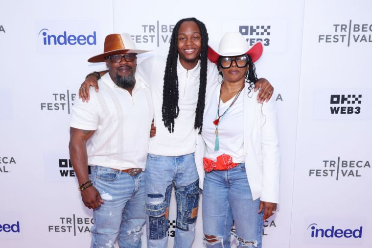 DAY 7: Da'Jour Jones and guests at the 'Memes & Nightmares' premiere
