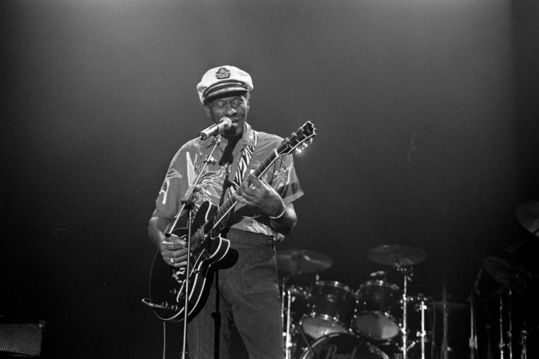 Chuck Berry and Little Richard Perform at 1999 WWDMAGIC Convention