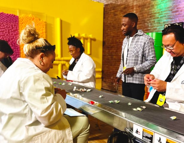 Lamorne Morris x Mike's Hard Lemonade Jobstacle