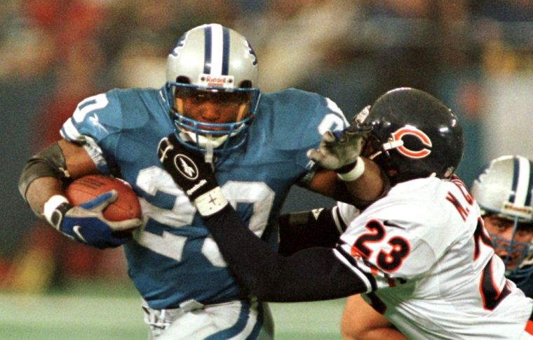 Barry Sanders - 2,053 yards (1997)