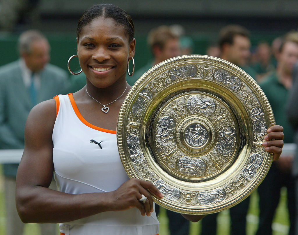 TEN-WIMBLEDON-WILLIAMS-TROPHY 4