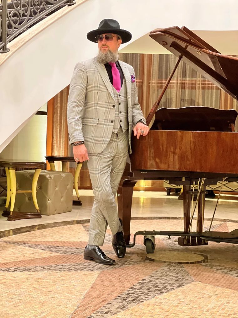 Kyle Dutcher – The Professional Skater