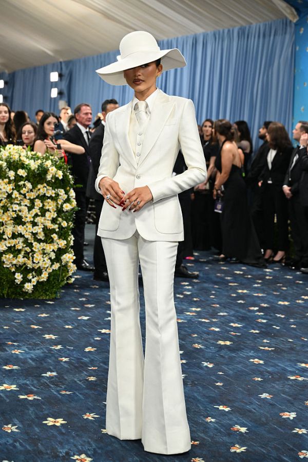 US-ENTERTAINMENT-FASHION-METGALA-CELEBRITY-MUSEUM-RED CARPET