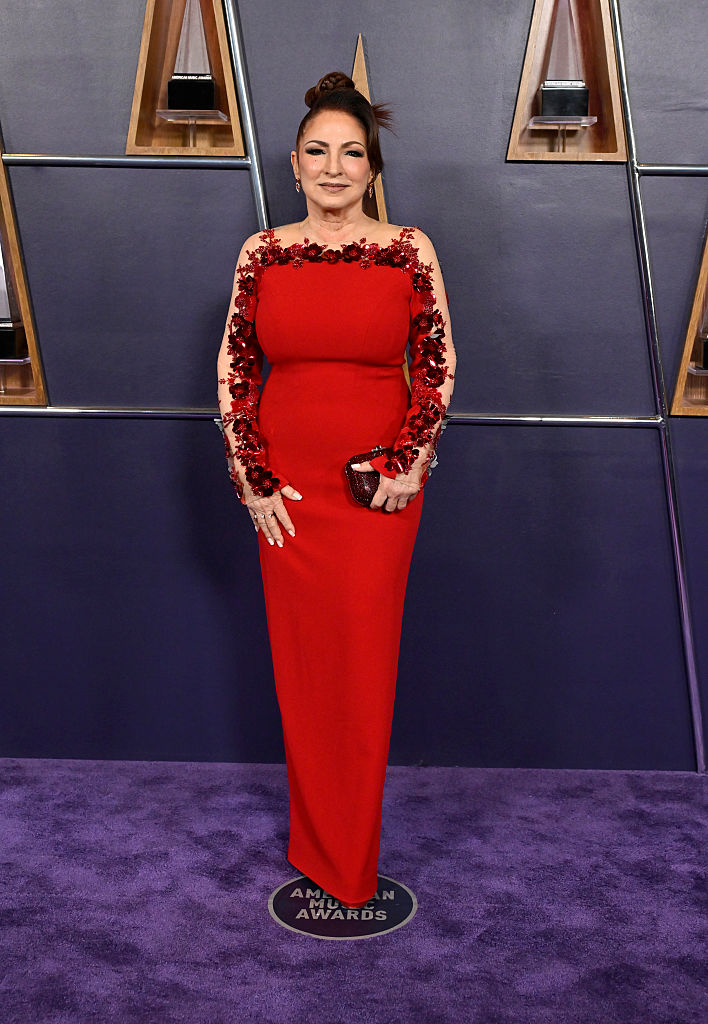 Gloria Estefan at the 2025 American Music Awards