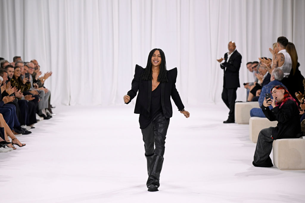 Balmain: Runway - Paris Fashion Week - Womenswear Spring-Summer 2025