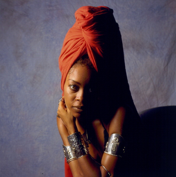 B-Side Bangers: Erykah Badu B-Side Bangers: Erykah Badu