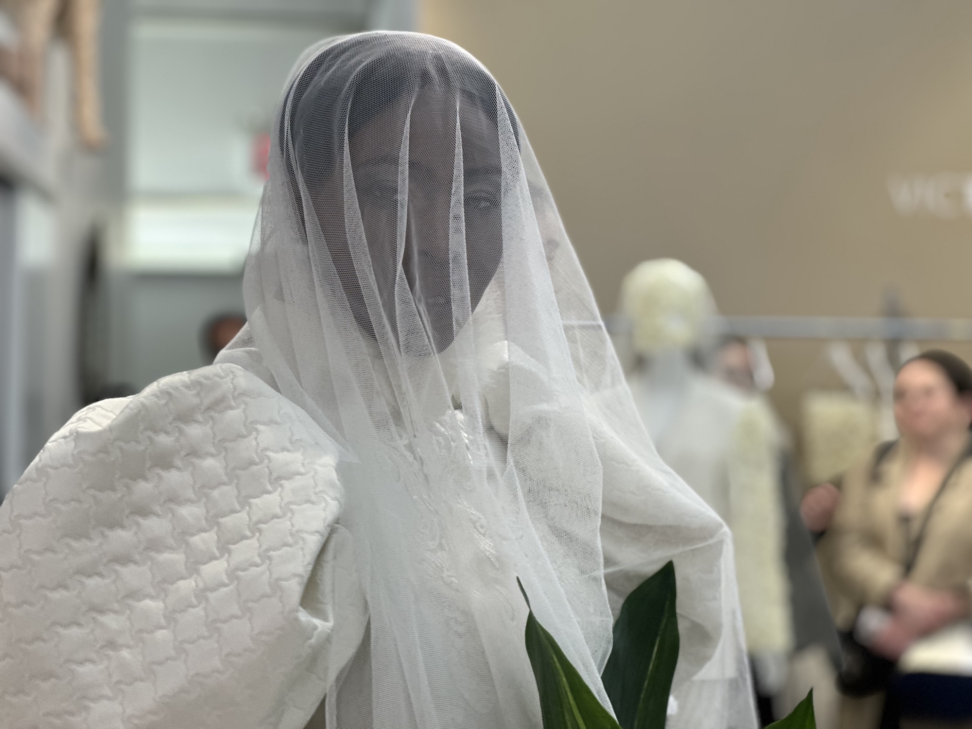 Victor de Souza Showcases 2026 Couture Bridal Range